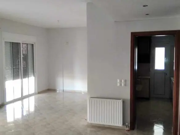 3-bedroom Flat In Elliniko, Greece (125 M²)