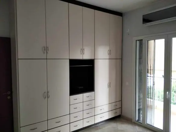 3-bedroom Flat In Elliniko, Greece (125 M²)