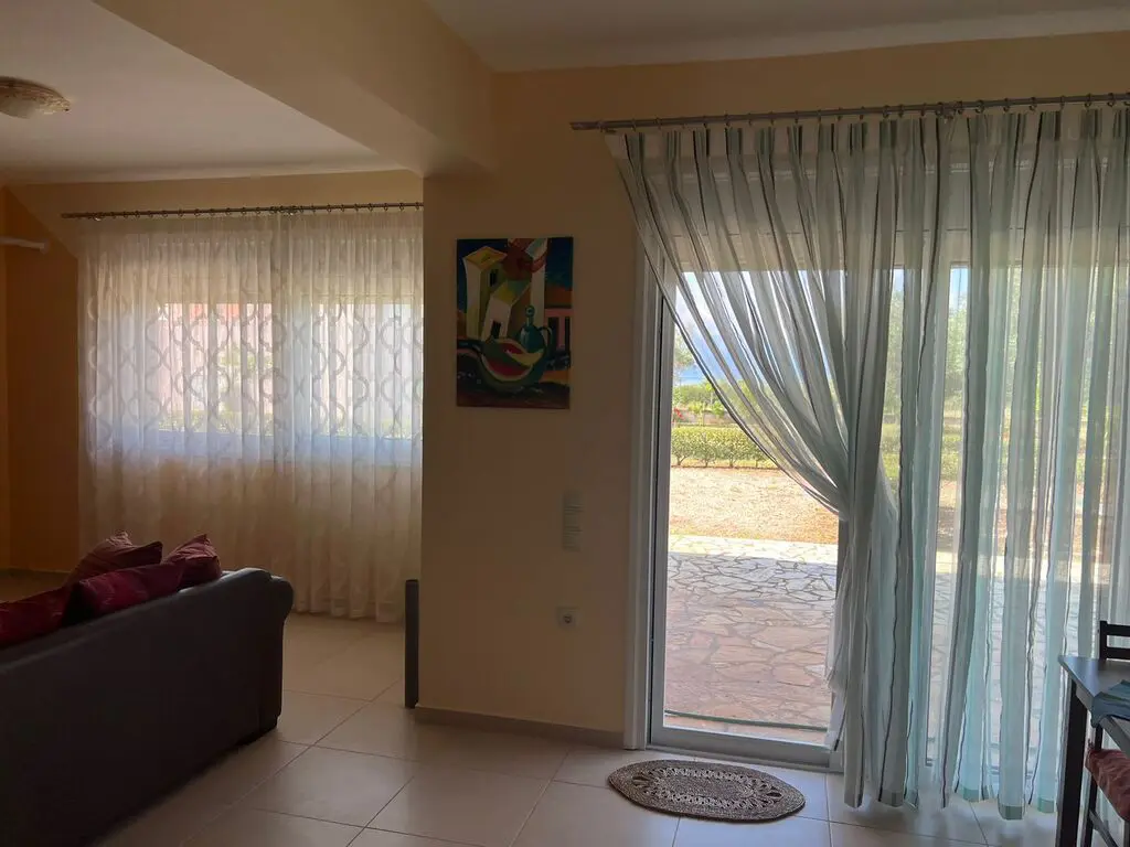 For Sale Detached House 196 M² On The Euboea Island