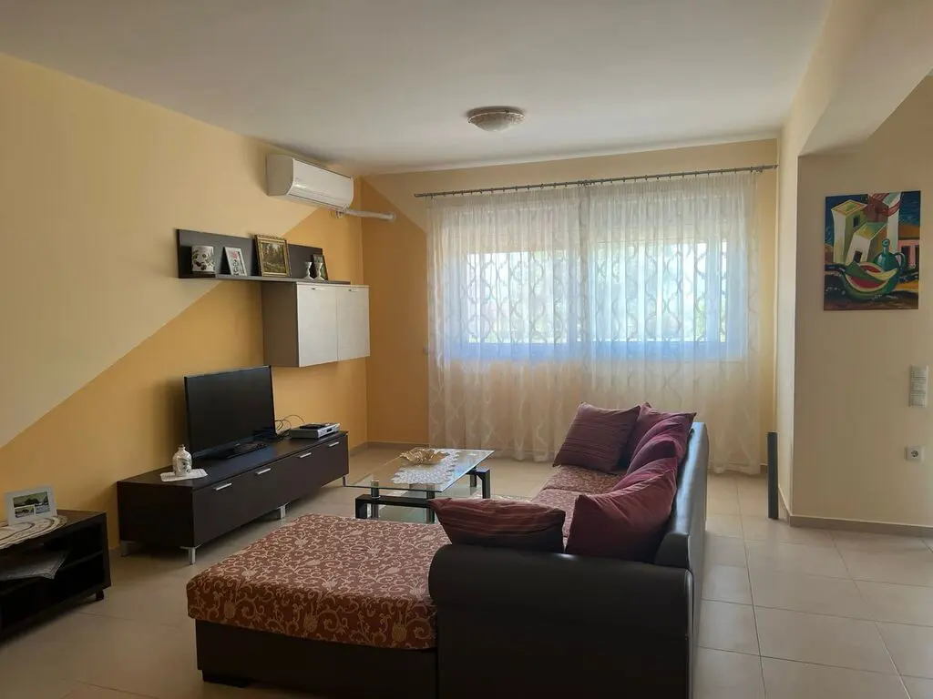 For Sale Detached House 196 M² On The Euboea Island