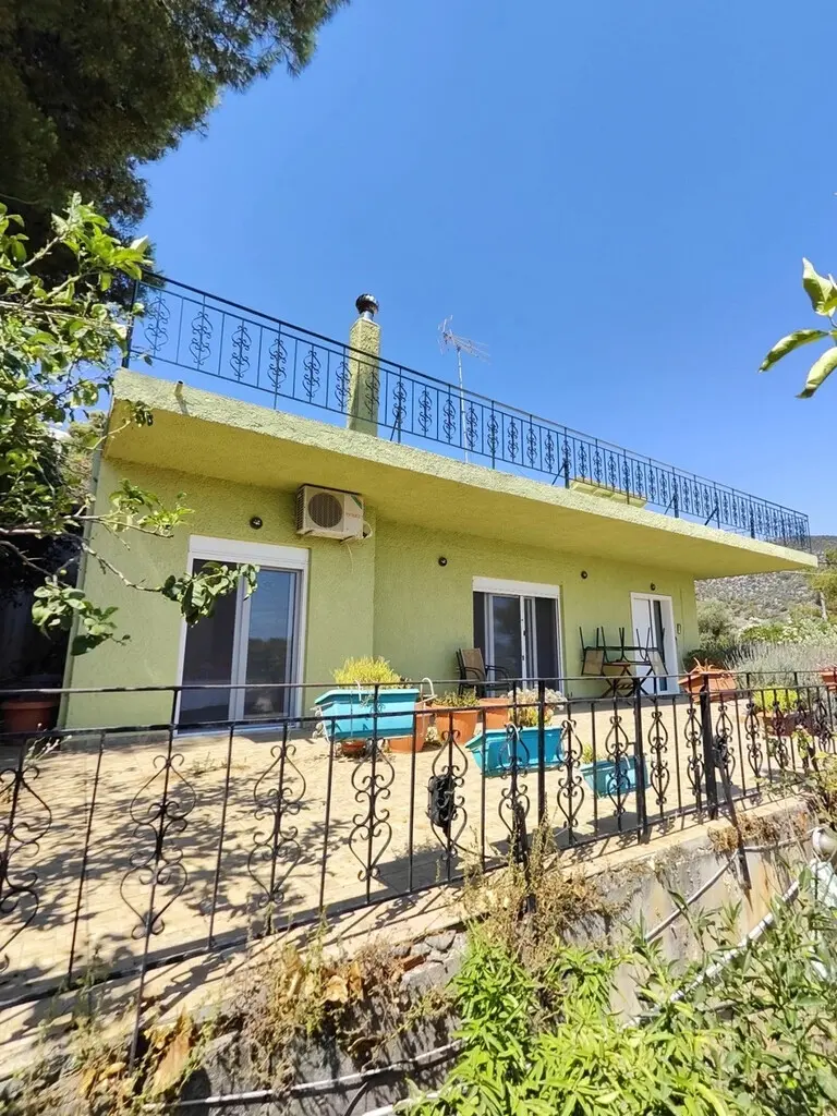 Detached House Of 85 M² In Attica