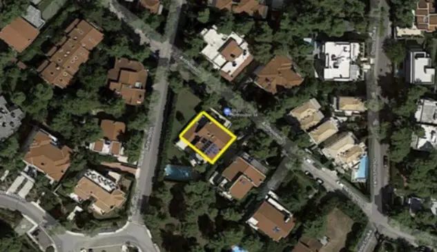 Detached House Of 717 M² In Athens
