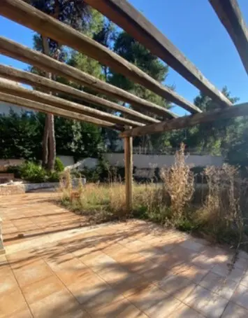 Detached House Of 717 M² In Athens