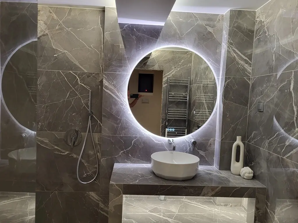 Flat Of 85 M² In Athens