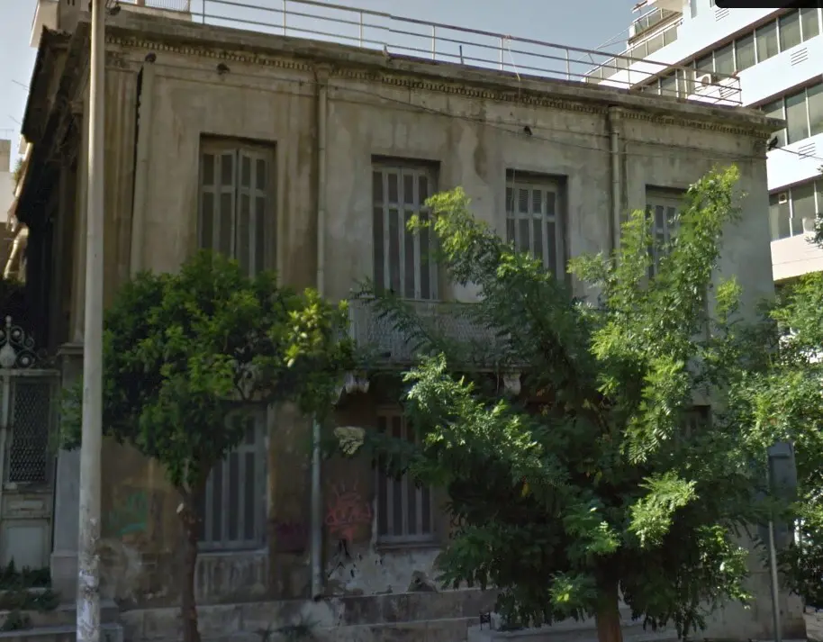 Land Of 315 M² In Athens