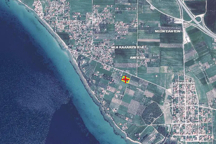 Land Of 3270 M² In Chalkidiki
