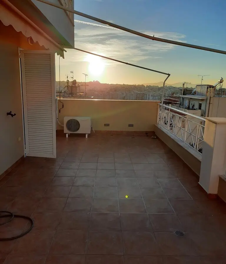 Maisonette Of 165 M² In Athens