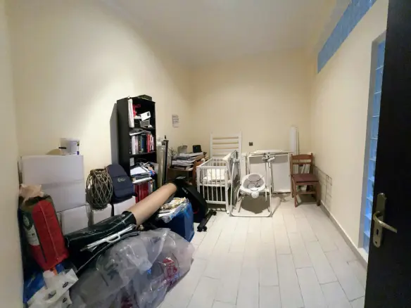 3-bedroom Flat In Koridallos, Greece (93 M²)