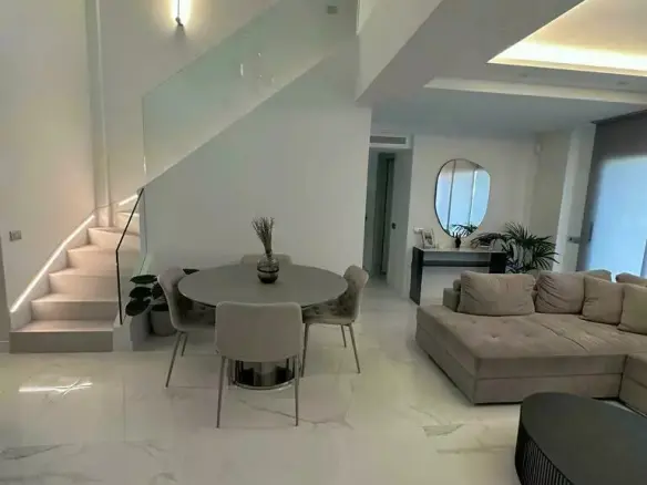3-bedroom Maisonette In Marousi, Greece (120 M²)