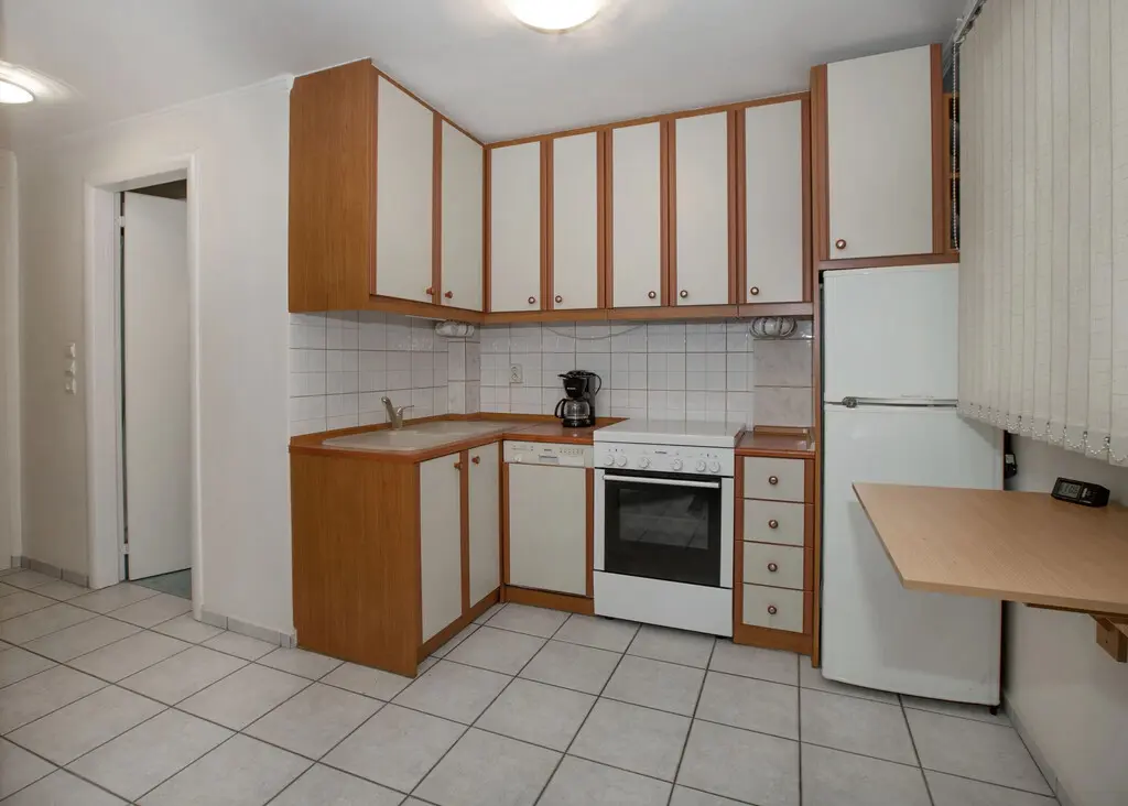 For Sale Building 316 M² In Athens