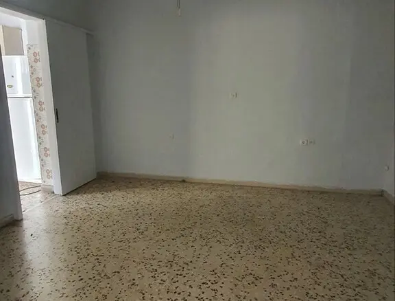 2-bedroom Detached House In Aigaleo, Greece (70 M²)