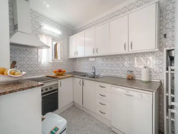 4-bedroom Apartment In Alcúdia, Spain (120 M²)