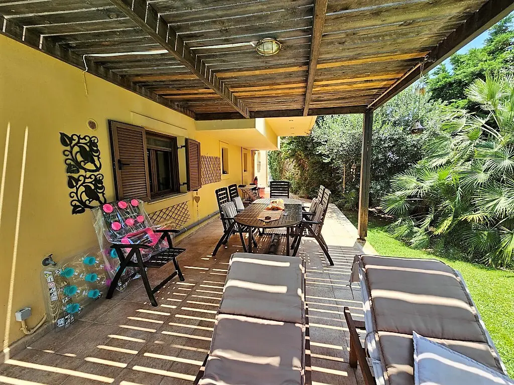 Villa Of 250 M² In Crete