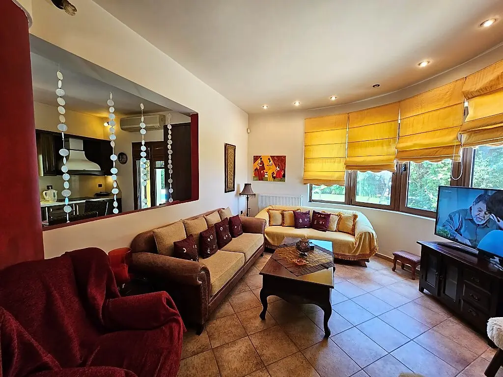 Villa Of 250 M² In Crete