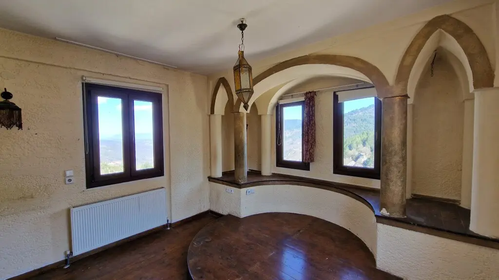 For Sale Hotel 3219 M² In North Greece