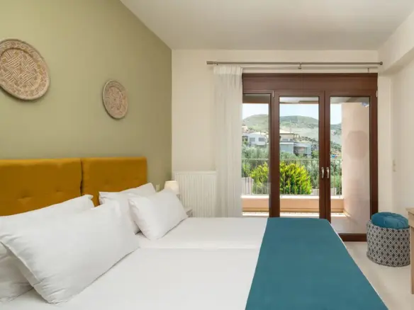 Villa In Heraclion Cretes, Greece (335 M²)