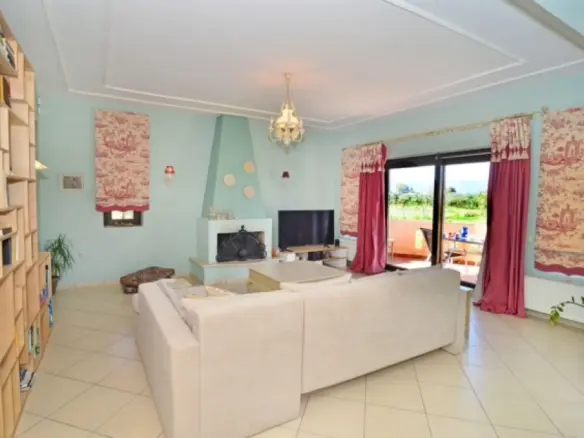 Detached House In Main Town Area, Greece (200 M²)