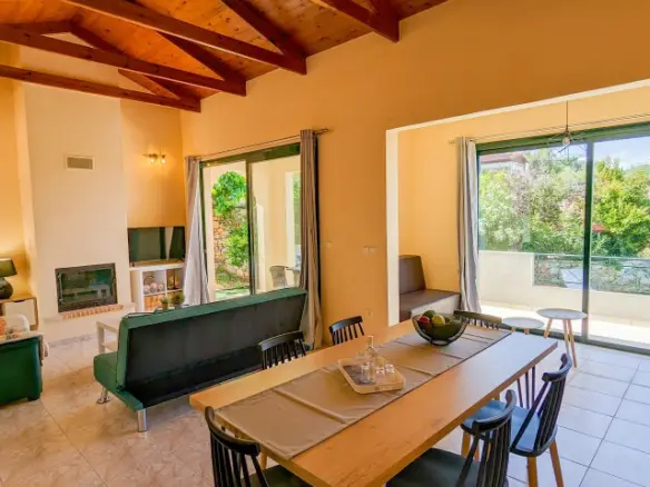 3-bedroom Flat In Vamos, Greece (118 M²)