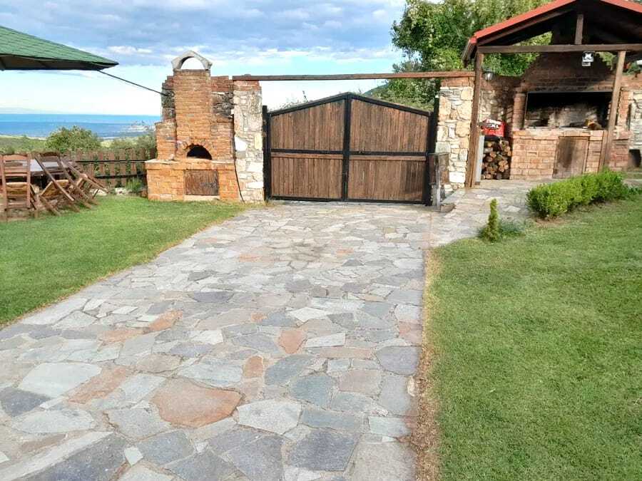 Detached House Of 190 M² With Olympic Coast Views