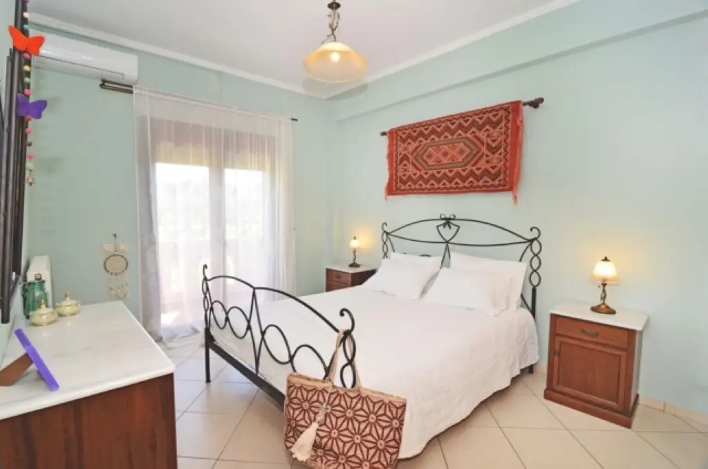Detached House Of 200 M² In Zante