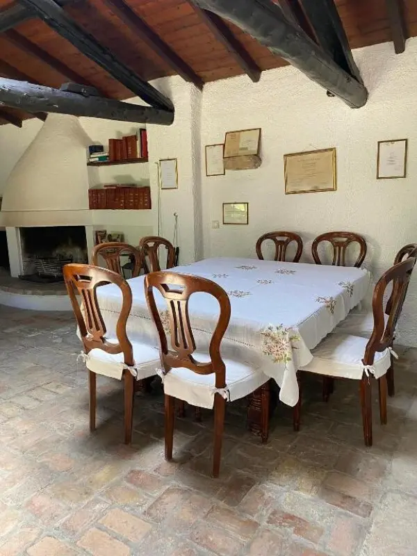 3-bedroom Detached House In Corfu, Greece (200 M²)