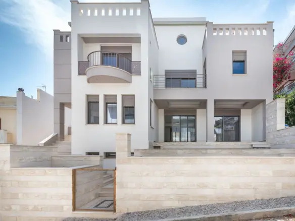 Villa Of 650 M² In Crete