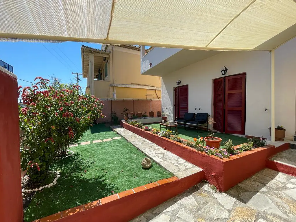 For Sale Detached House 180 M² In Corfu