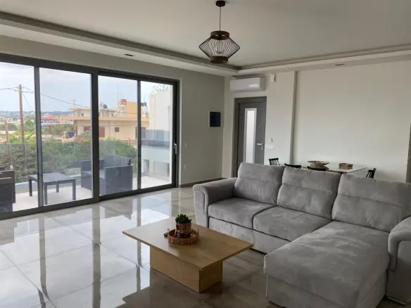 Business In Chania, Greece (500 M²)