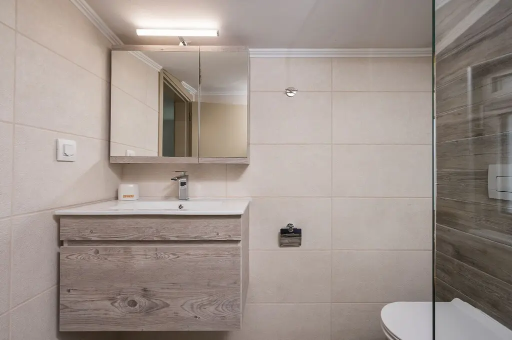 Business Of 500 M² In Crete