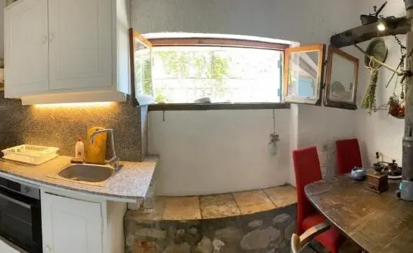 3-bedroom Detached House In Corfu, Greece (200 M²)