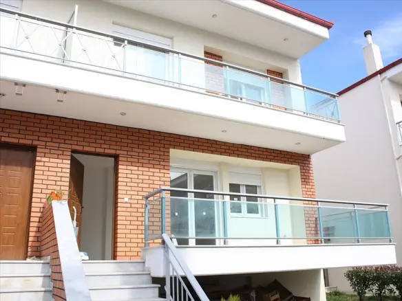 Maisonette Of 185 M² In The Suburbs Of Thessaloniki