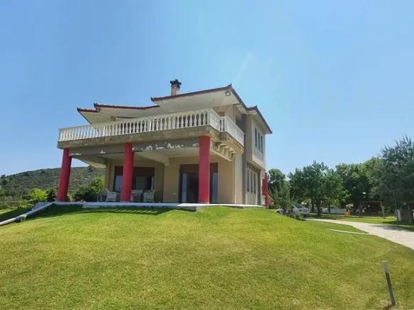 4-bedroom Detached House In Sithonia, Greece (187 M²)