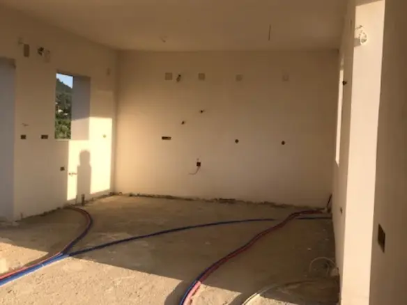 Detached House In Main Town Area, Greece (200 M²)