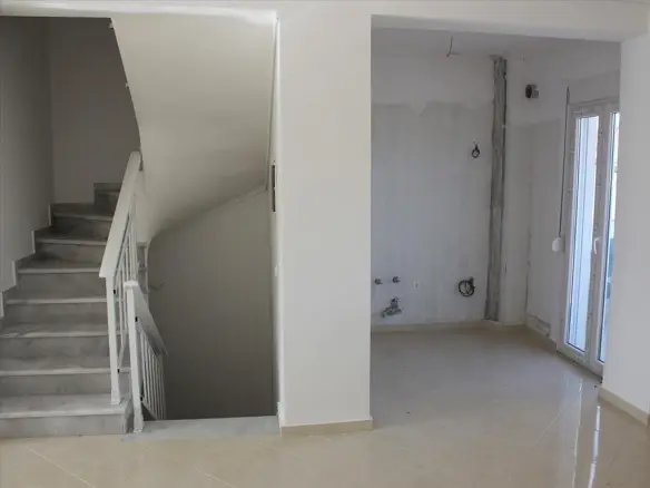 3-bedroom Maisonette In Michaniona, Greece (185 M²)