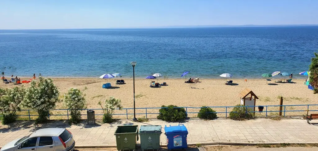 2-bedroom Flat In Poligiros, Greece (59 M²)