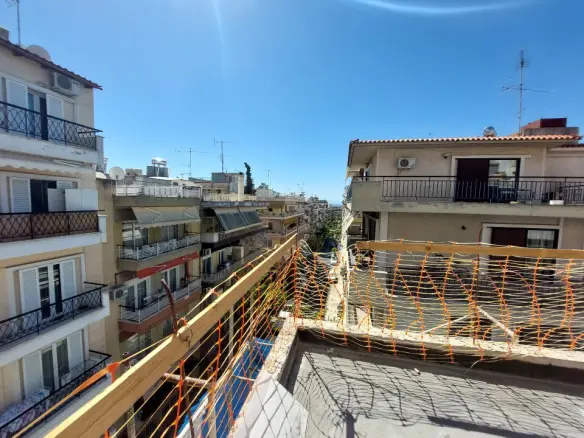 3-bedroom Flat In Toumpa, Greece (108 M²)
