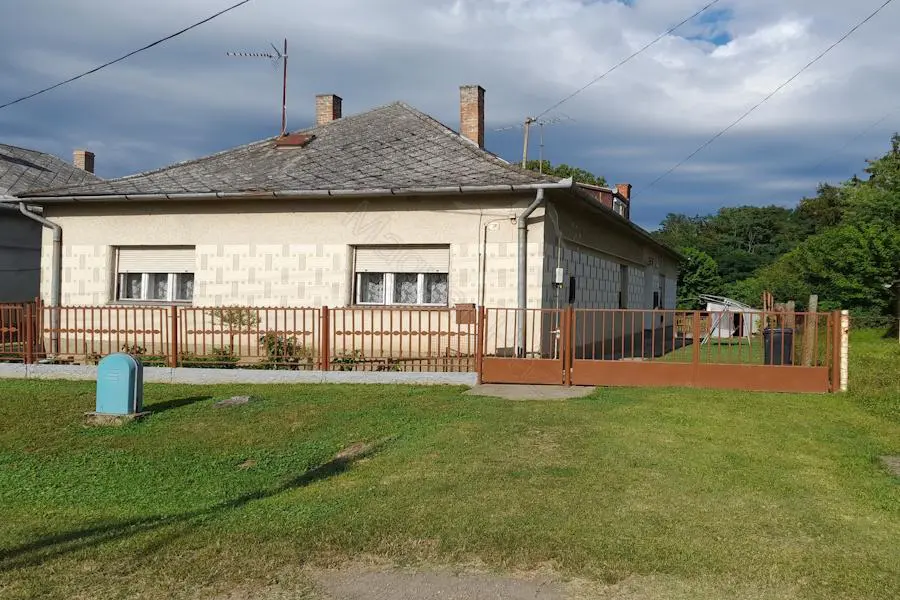 House Of 100 M² In Babócsa, Somogy