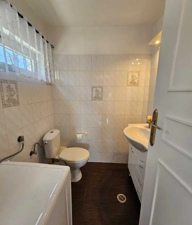 Villa Of 200 M² In Crete