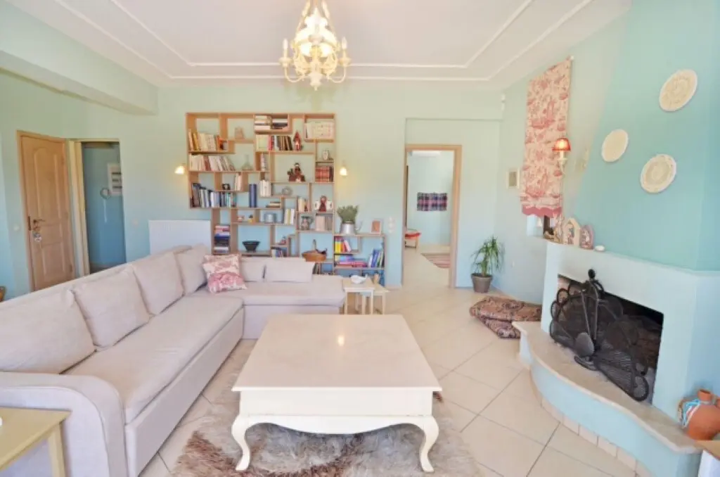 Detached House Of 200 M² In Zante