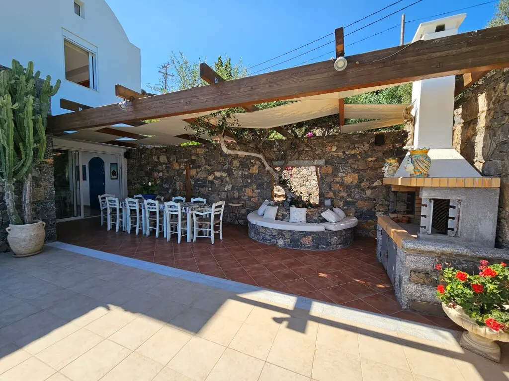 For Sale Villa 275 M² In Crete