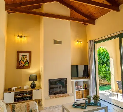 3-bedroom Flat In Vamos, Greece (118 M²)