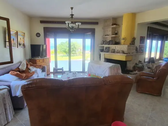 4-bedroom Detached House In Sithonia, Greece (187 M²)