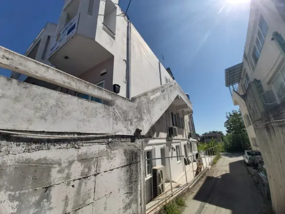 Building In Corfu, Greece (938 M²)