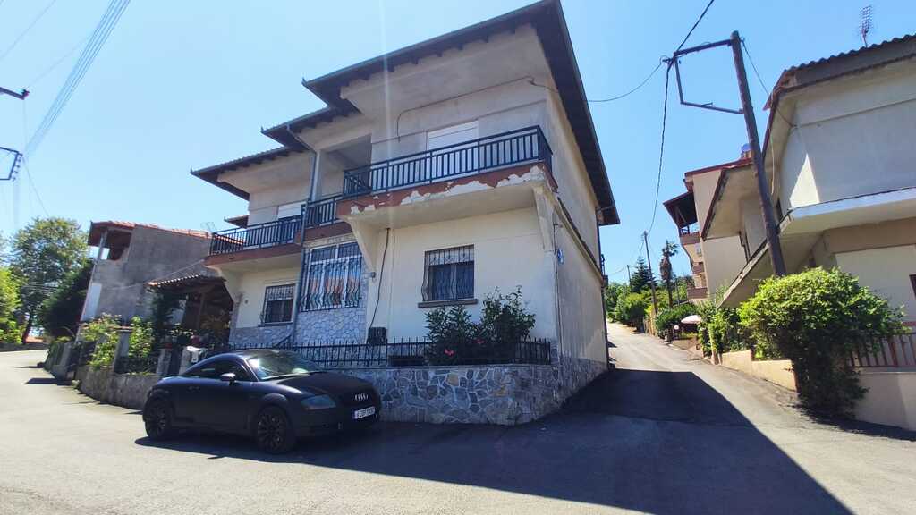 Detached House Of 255 M² On The Olympic Coast