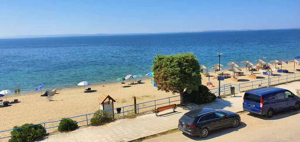 2-bedroom Flat In Poligiros, Greece (59 M²)