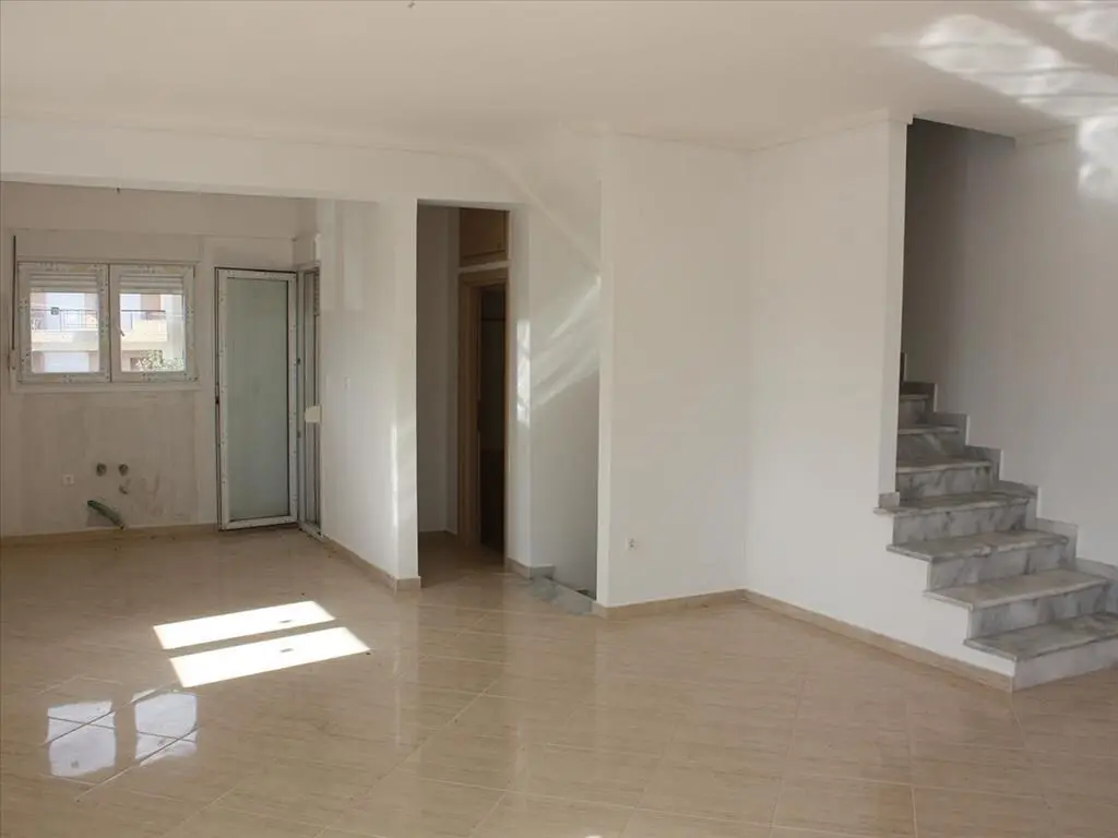 For Sale Maisonette 185 M² In The Suburbs Of Thessaloniki