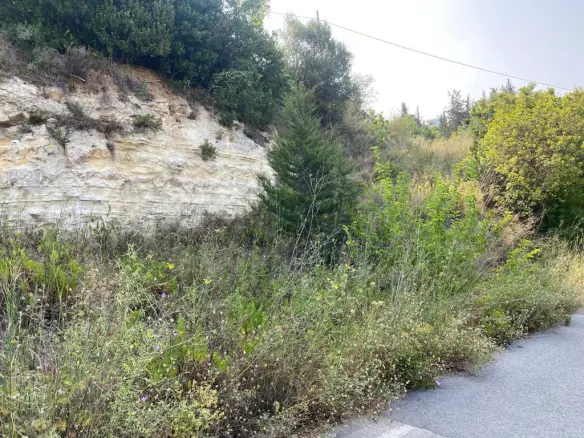 Land Of 3215 M² In Crete