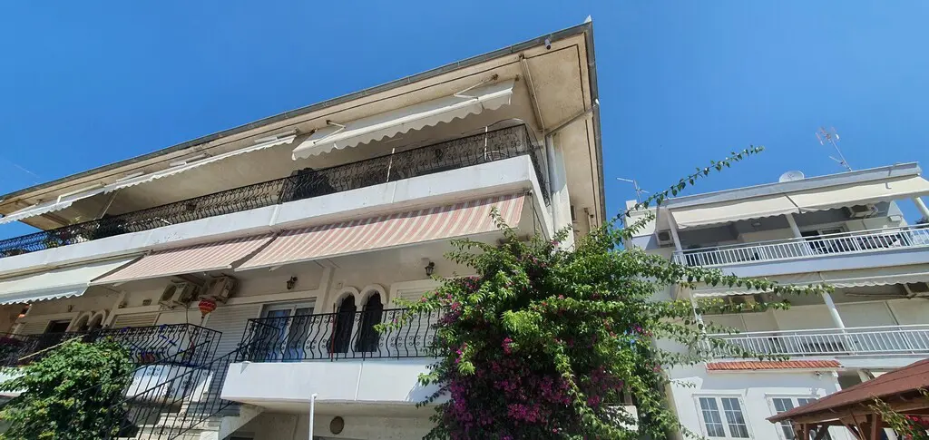 2-bedroom Flat In Poligiros, Greece (59 M²)