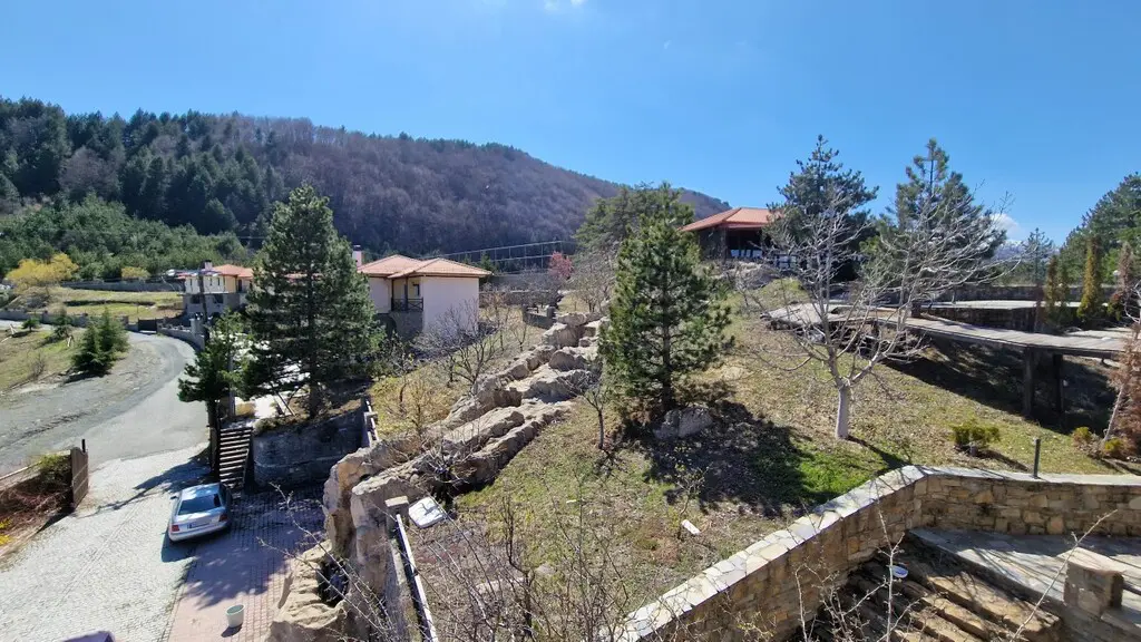 For Sale Hotel 3219 M² In North Greece