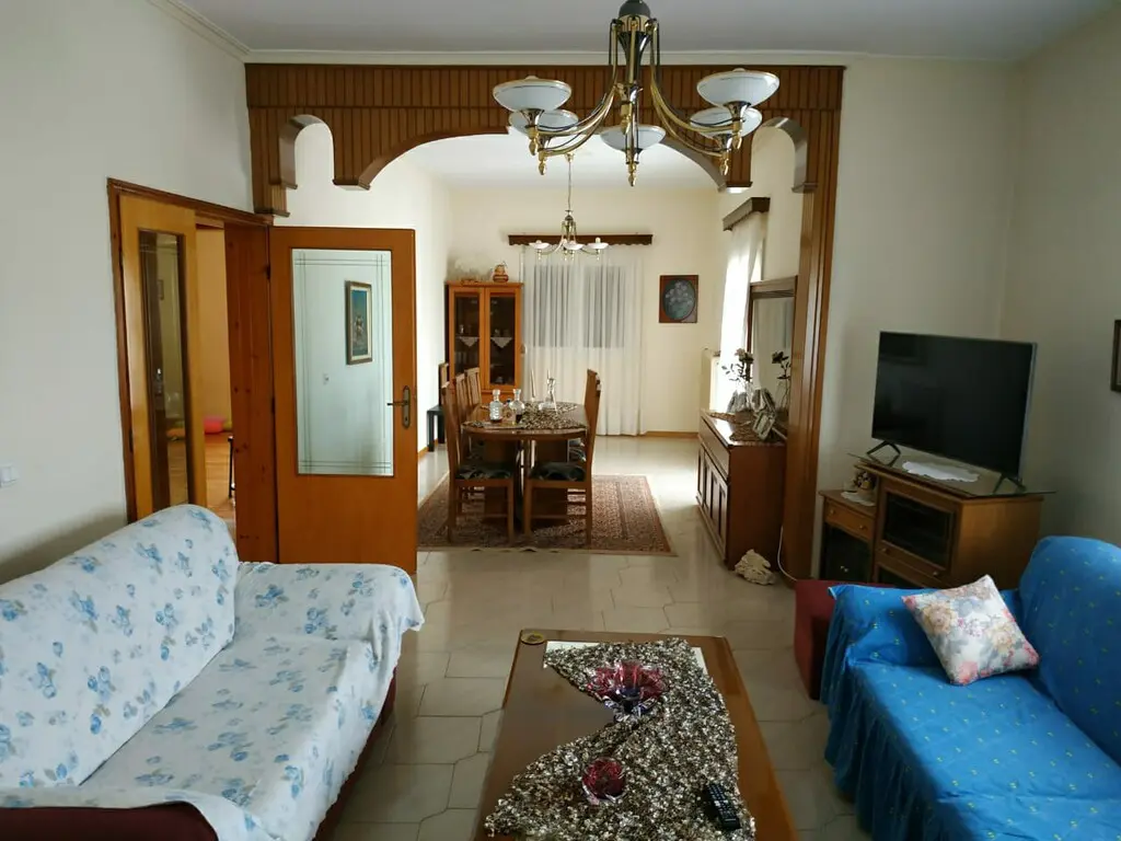 For Sale Flat 135 M² On The Olympic Coast